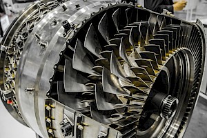 ¿Por qué estudiar Ingeniería Aeronáutica? ¿Por qué estudiar Ingeniería Aeronáutica?