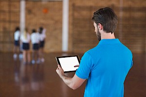 Profesor / Profesora de Deportes