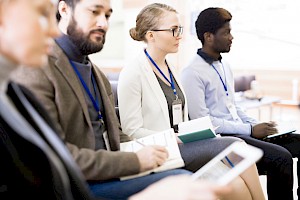 ¿Por qué estudiar Periodismo Deportivo? ¿Por qué estudiar Periodismo Deportivo?