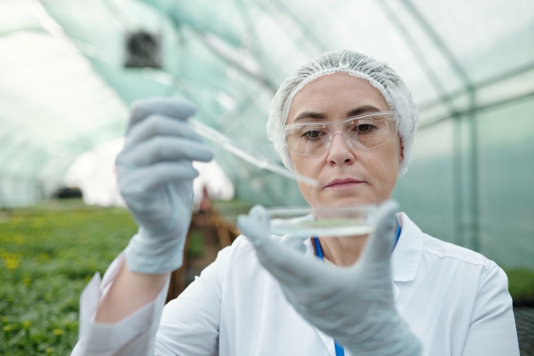 Ciencifica de la carrera de ciencias biológicas