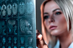 Neurocirujano / Neurocirujana